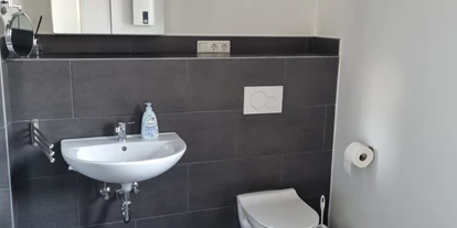 Monteurwohnung - PLZ 42697 (Deutschland) - Bad - Monteurswohnung TAKAppartement Dormagen EG