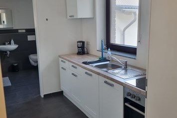 Monteurzimmer: Küche - Monteurswohnung TAKAppartement Dormagen OG