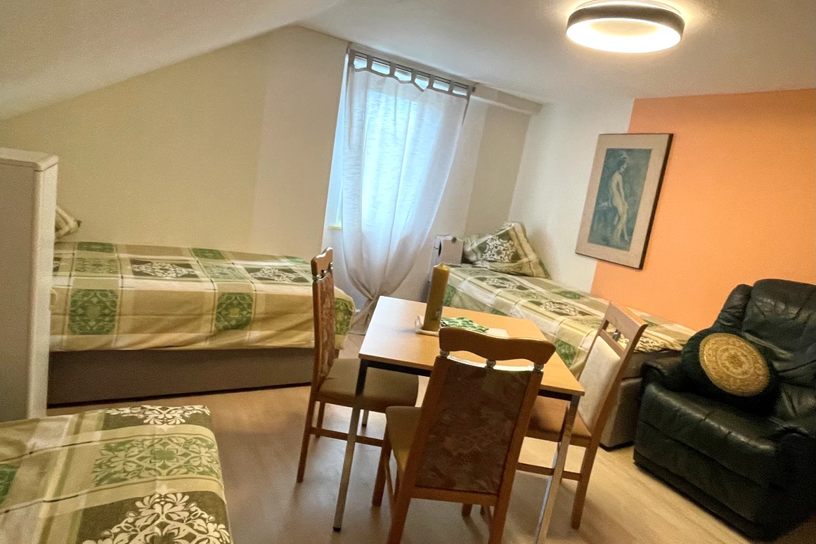 Monteurzimmer: Hadwiger