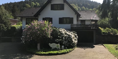 Monteurwohnung - Bad Teinach-Zavelstein - Ferienwohnung Seerose Bad Wildbad i. Schwarzwald