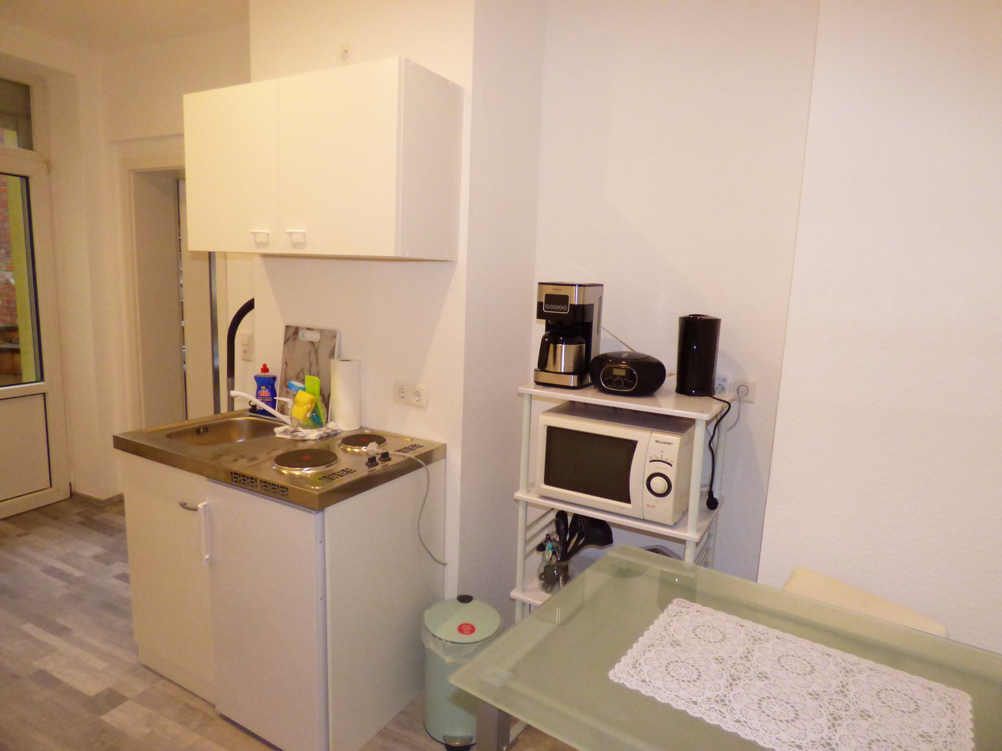 Monteurzimmer: Küche 1.OG - Modernisierte Appartements