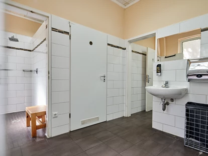 Monteurwohnung - PLZ 21035 (Deutschland) - Gemeinschaftsbadezimmer  - K357 - Monteurzimmer Hamburg