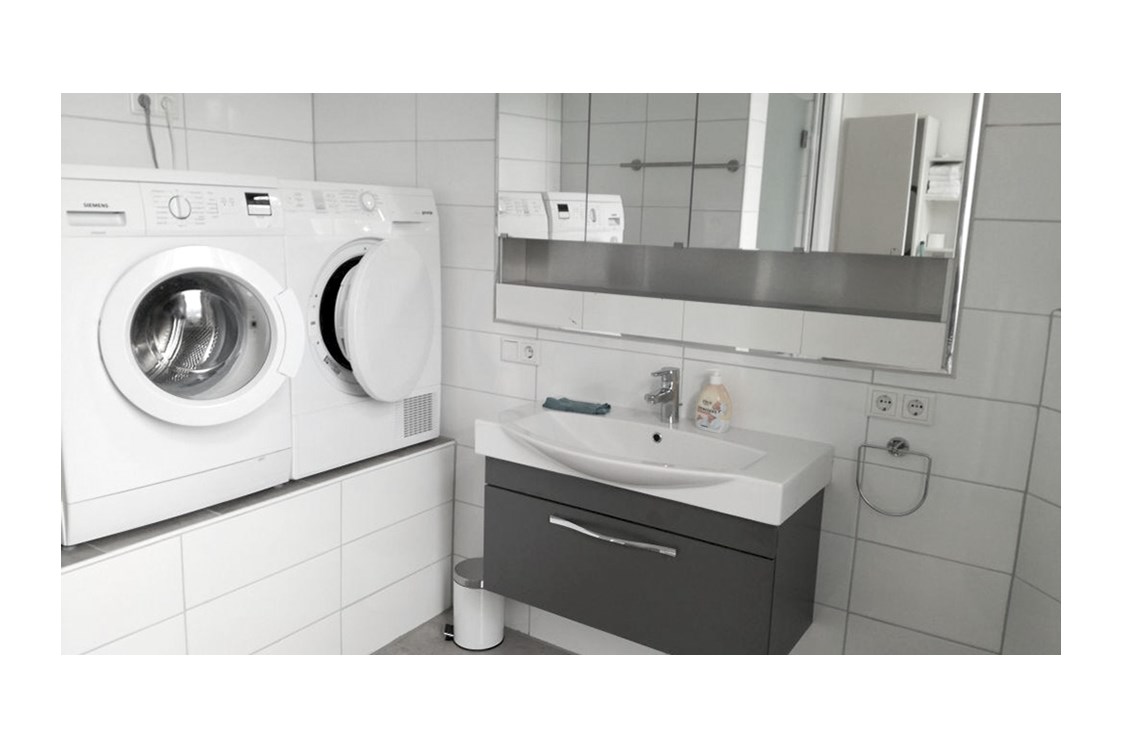 Monteurzimmer: Waschmaschine und Trockner  - Villa von Oesen Pension
