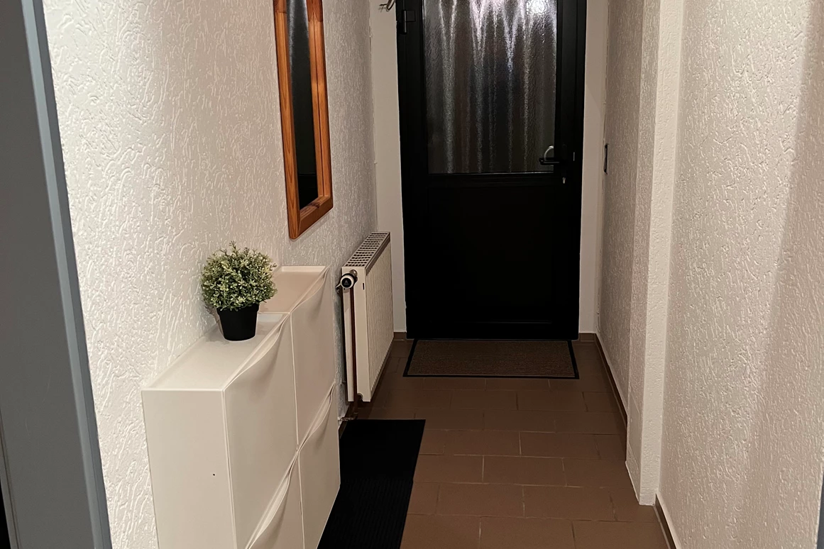 Monteurzimmer: Handwerkerwohnung Monteurwohnung Monteurzimmer Ferienwohnung TOP MODERN