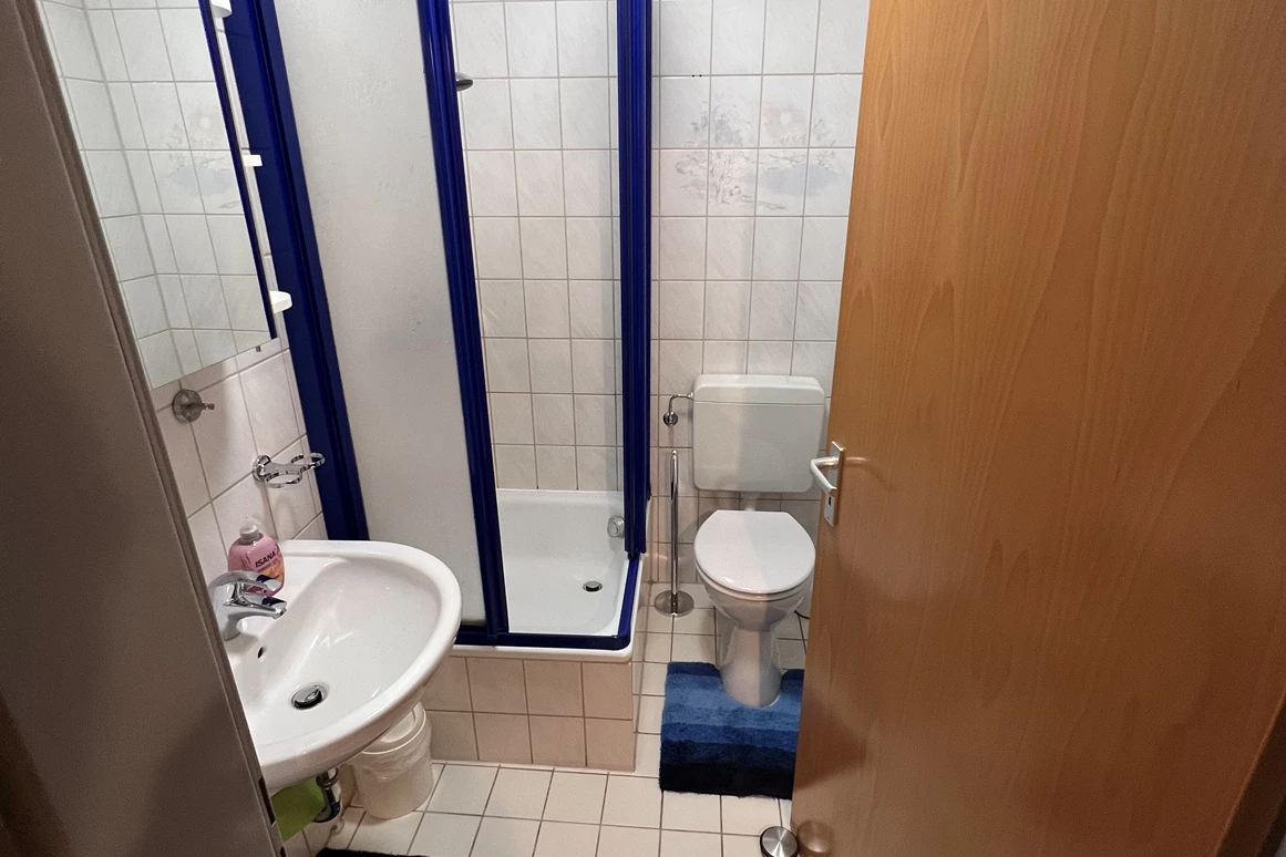 Monteurzimmer: Handwerkerwohnung Monteurwohnung Monteurzimmer Ferienwohnung TOP MODERN