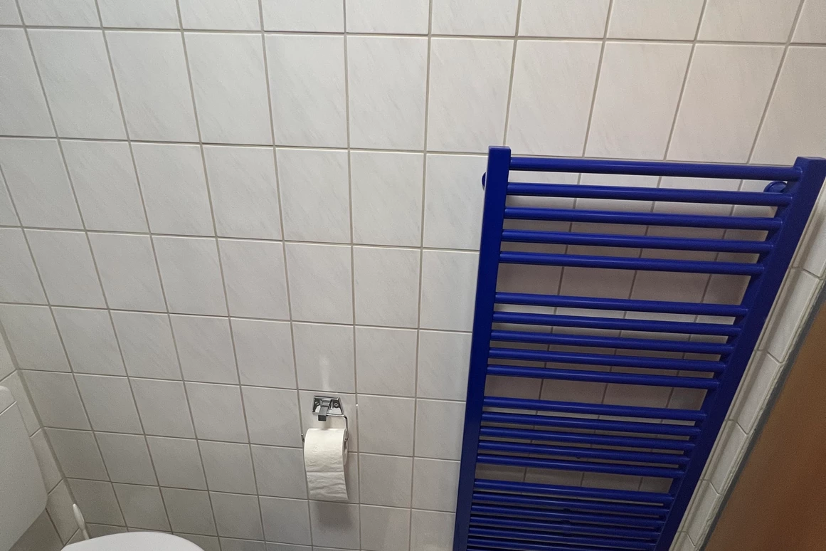 Monteurzimmer: Handwerkerwohnung Monteurwohnung Monteurzimmer Ferienwohnung TOP MODERN