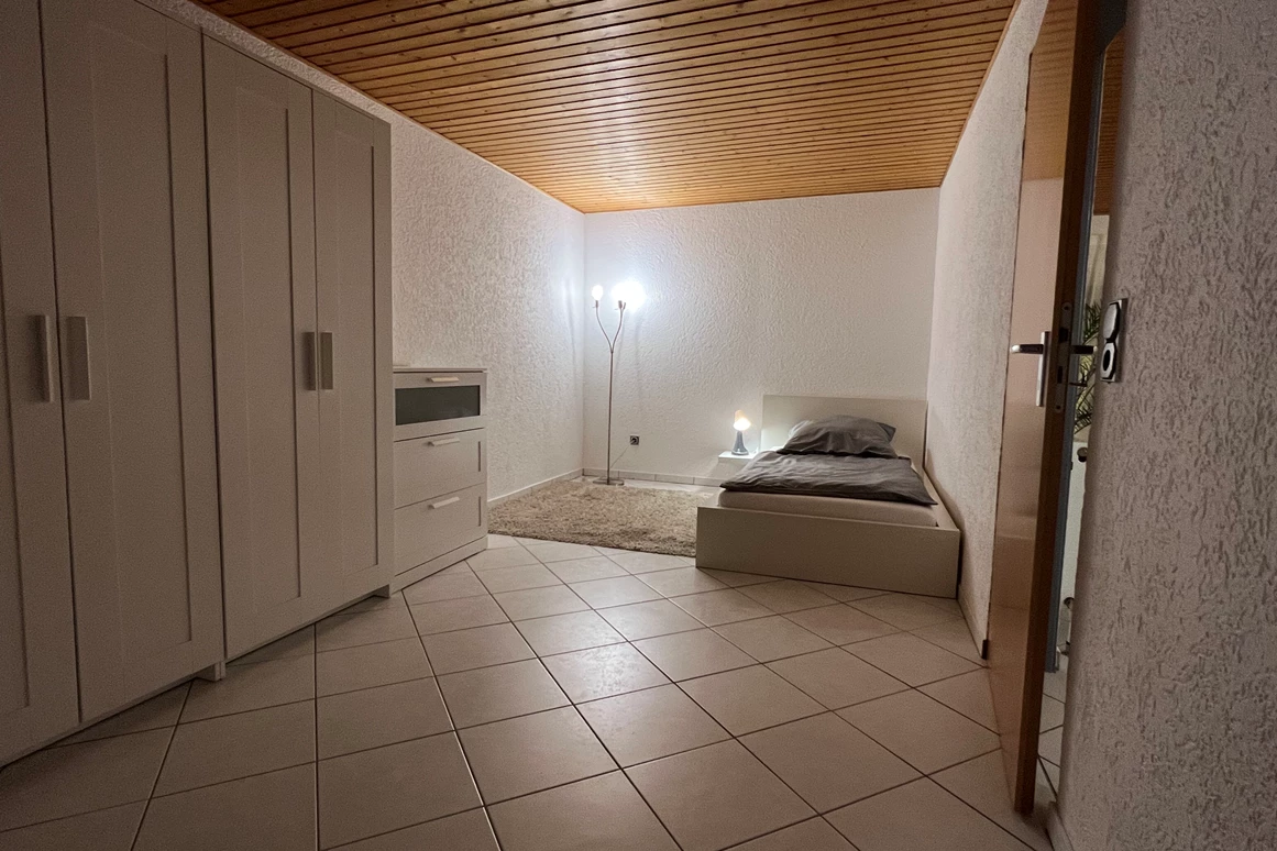 Monteurzimmer: Handwerkerwohnung Monteurwohnung Monteurzimmer Ferienwohnung TOP MODERN