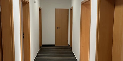 Monteurwohnung - Kleinostheim - Flur - SA Hotel Monteurzimmer