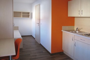 Monteurzimmer: Orange Apartments
