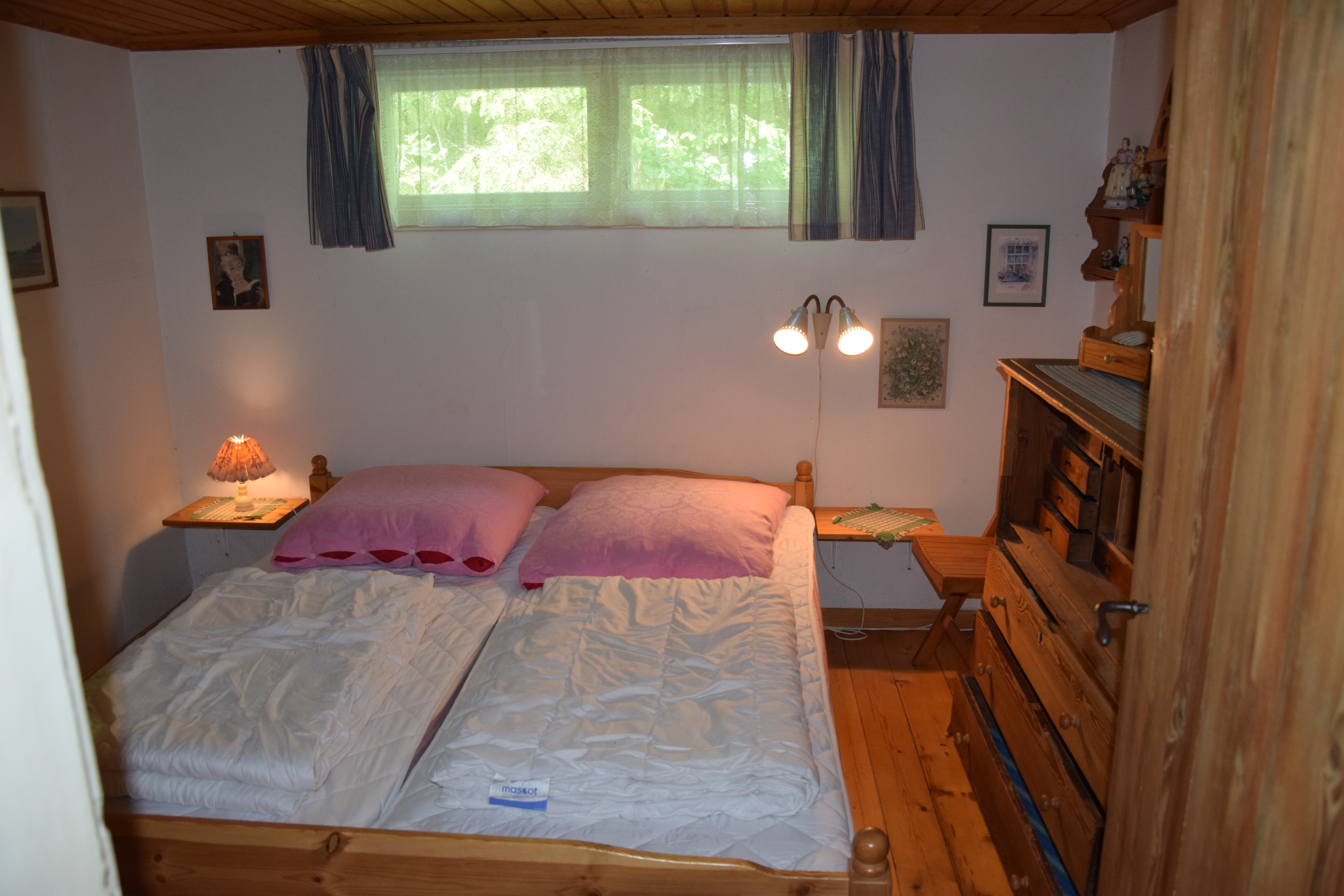 Monteurzimmer: Landhaus am See VIMMERBY - Vetlanda, Südschweden, Panoramablick, Alleinlage, Boot, Motor, Fahrräder, Top-Komfort