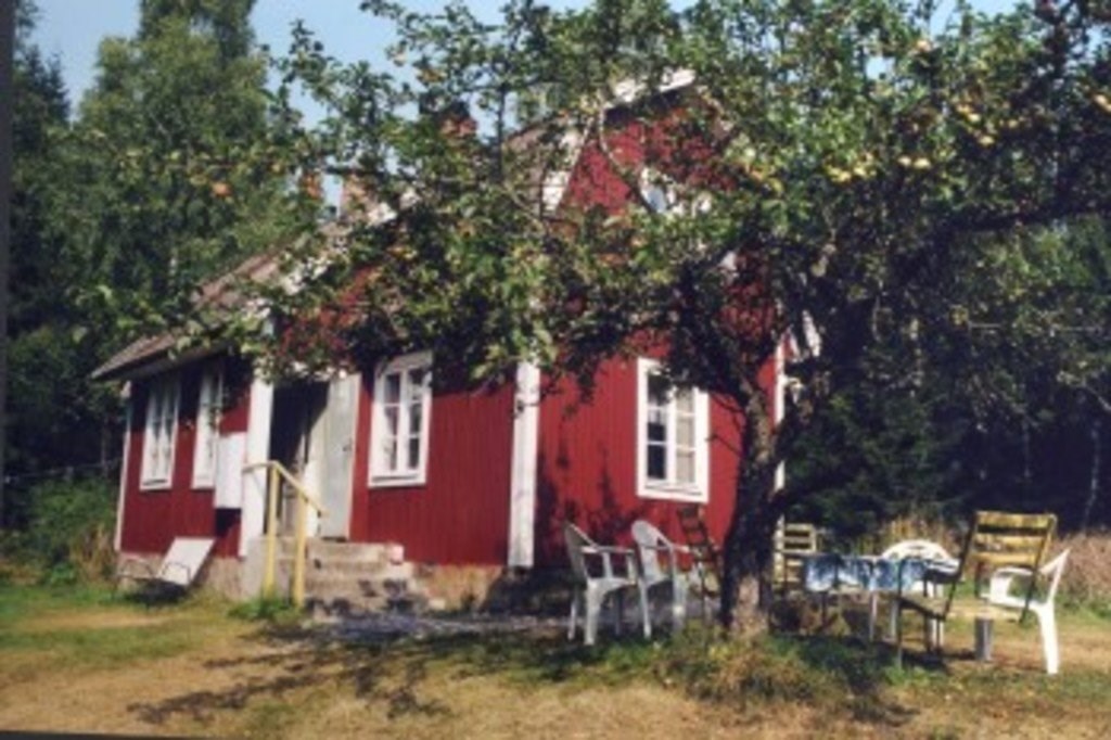 Monteurzimmer: Whirlpool-Seehaus mit Boot - VÄXJÖ - EMMABODA - Kalmar, Karlskrona