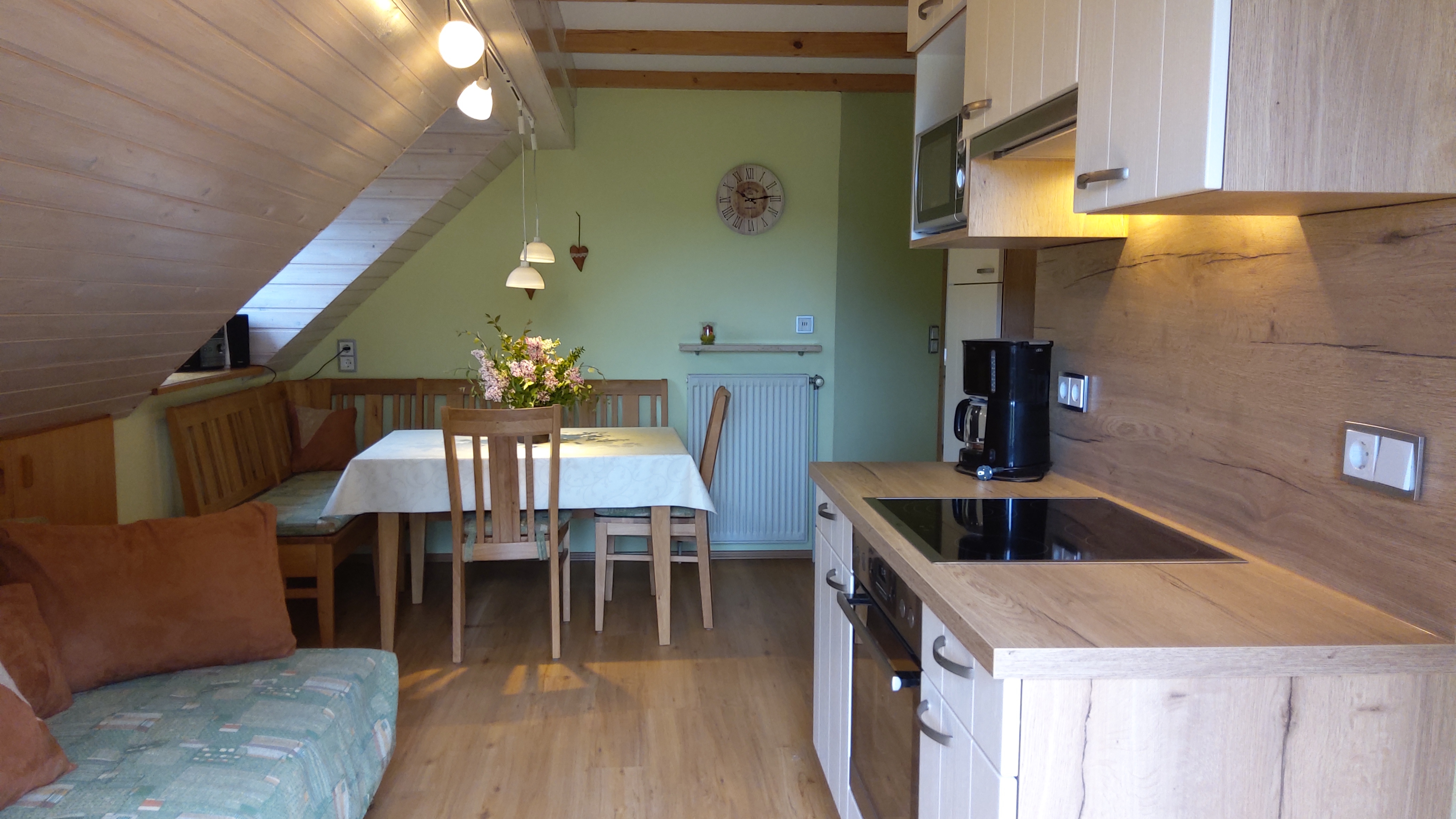 Monteurwohnung - Kulmbach - Wohnküche - Storchennest in Listenberg