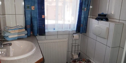 Monteurwohnung - Einzelbetten - Tirol - Zentrales Studio in Niederau