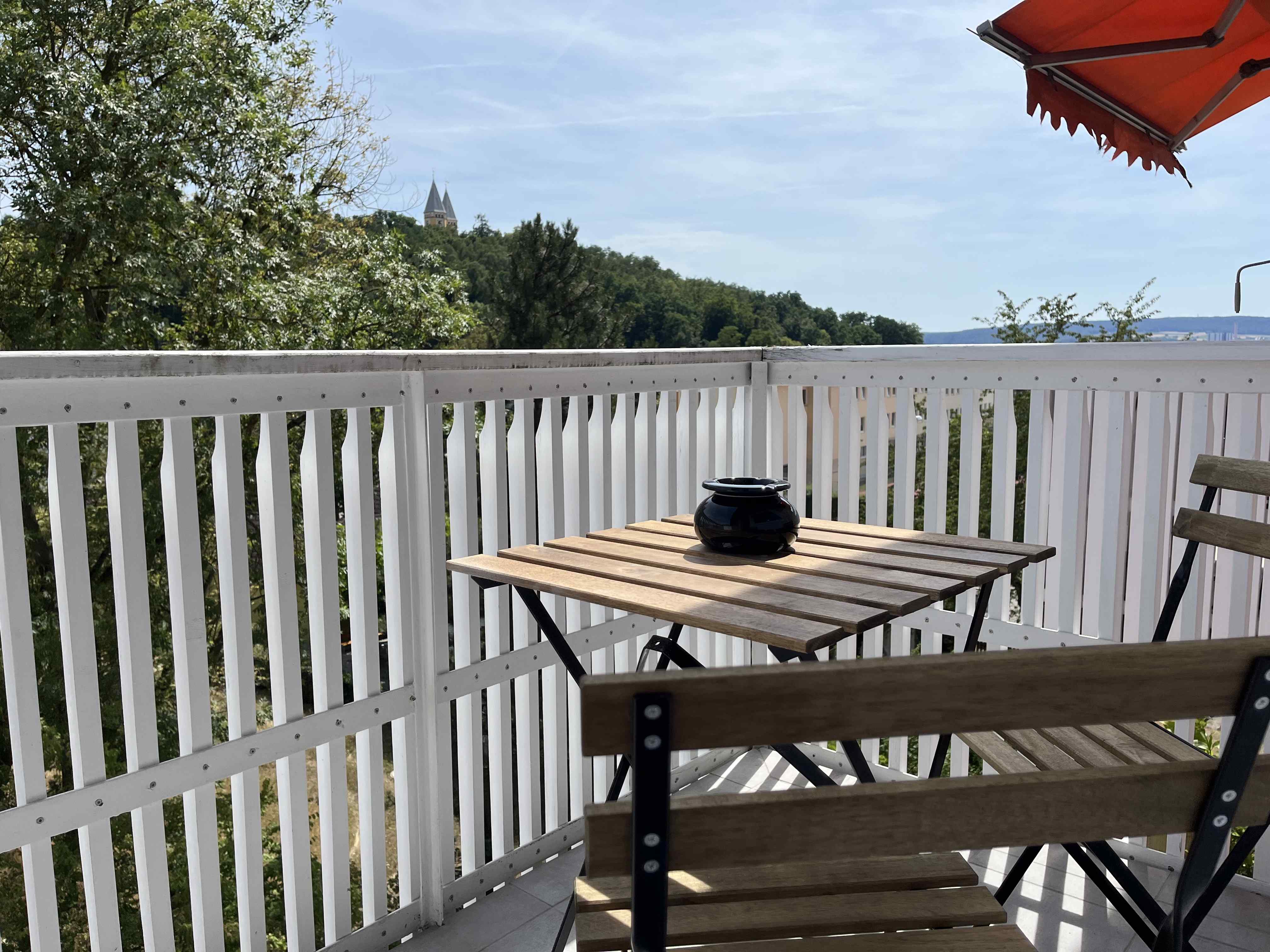 Monteurwohnung - Schwandorf - Balkon - Smarte Monteurwohnung mit Balkon (SAD152)