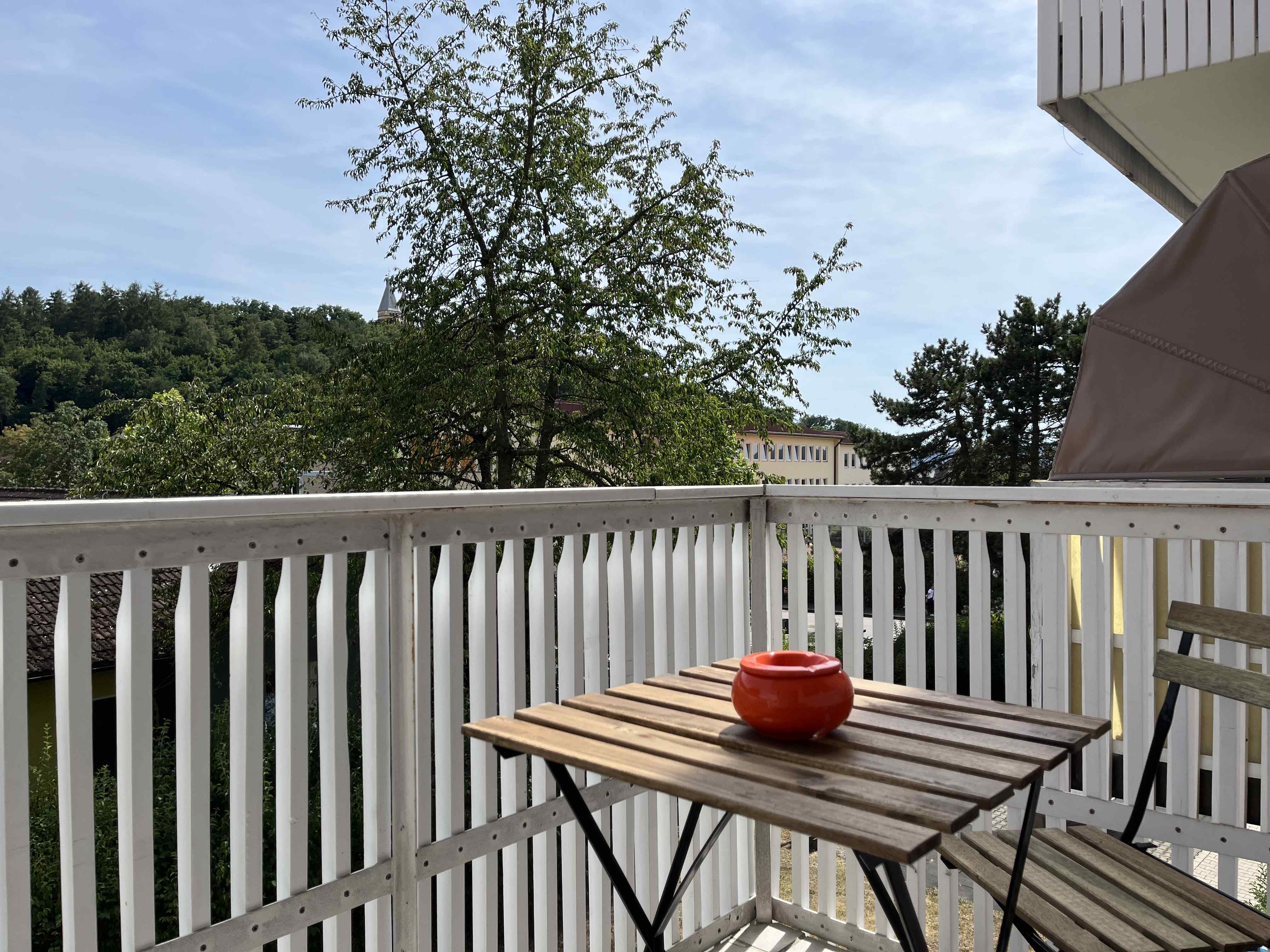 Monteurzimmer: Balkon - Kleine Monteurwohnung mit Balkon (SAD153)