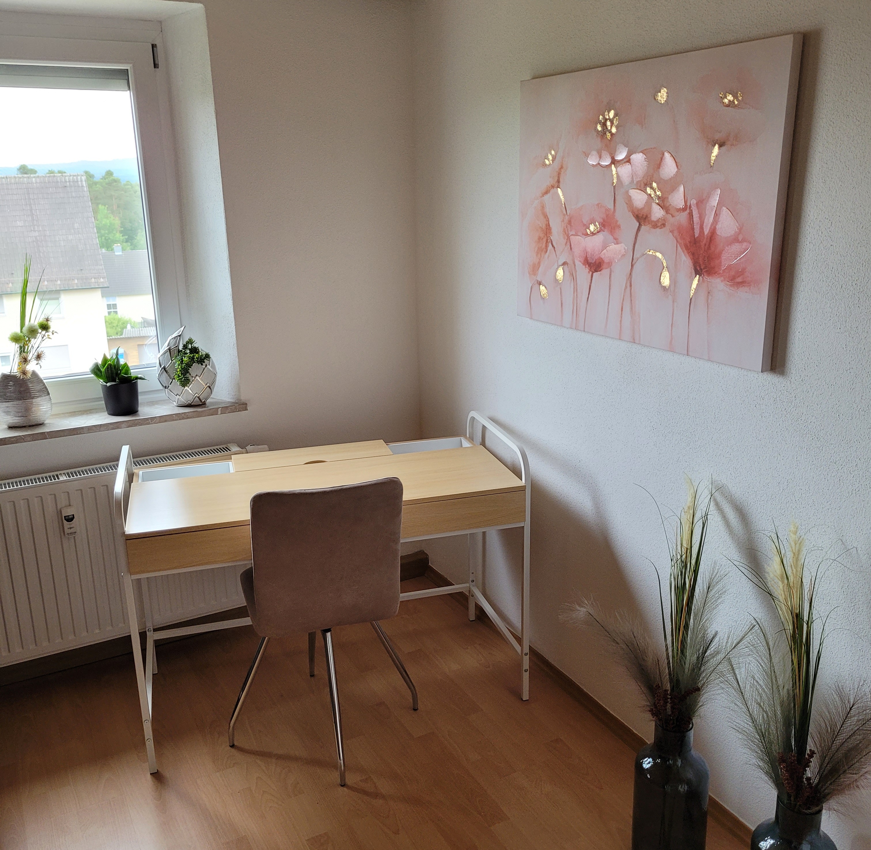 Monteurwohnung - Bettwäsche: Bettwäsche inklusive - Bayern - Arbeitsbereich  - Monteurwohnung/Ferienwohnung Melanie 