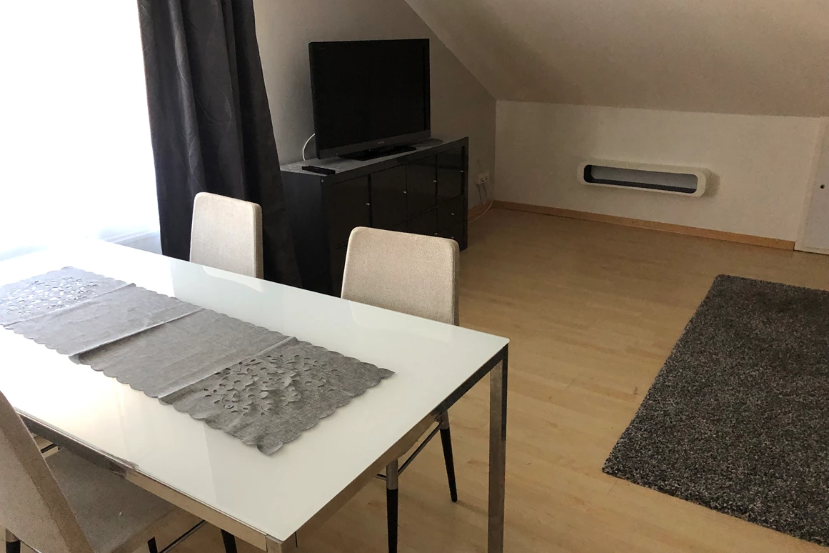 Monteurzimmer: Monteur u. Familienwohnung Fam. Bornmann