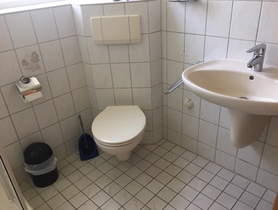 Monteurzimmer: Blaues Haus