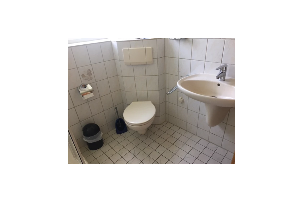 Monteurzimmer: Blaues Haus