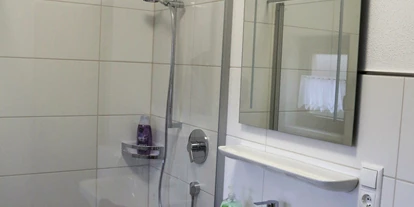Monteurwohnung - PLZ 90562 (Deutschland) - Bad - Ferienwohnung Dechant Henfenfeld
