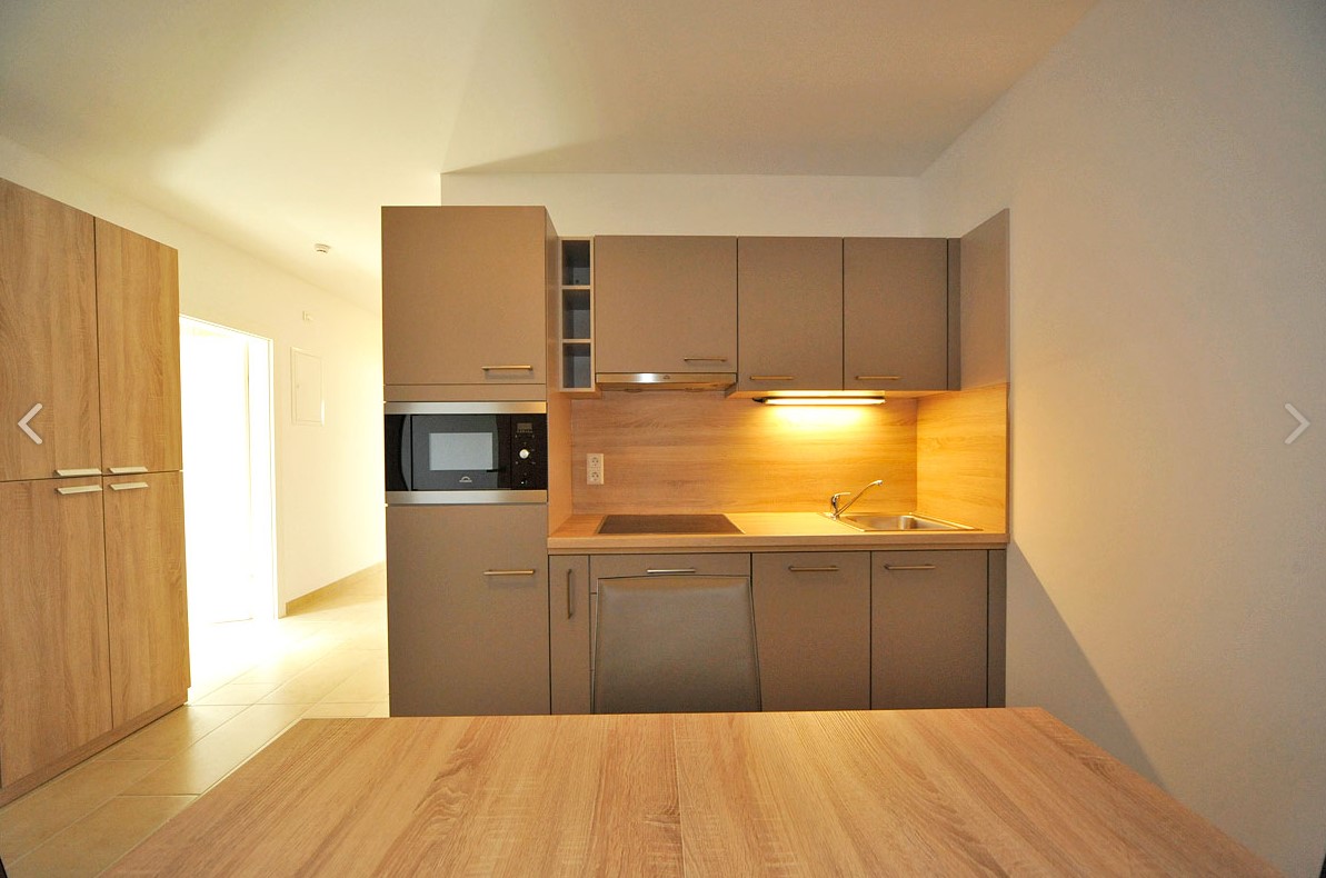 Monteurwohnung - Zimmertyp: Mehrbettzimmer - Leoben (Leoben) - Monteurzimmer in Leoben 1 - 90+ Monteurzimmer in Leoben, Einzelbetten, Parkplätze, WIFI, Küchen