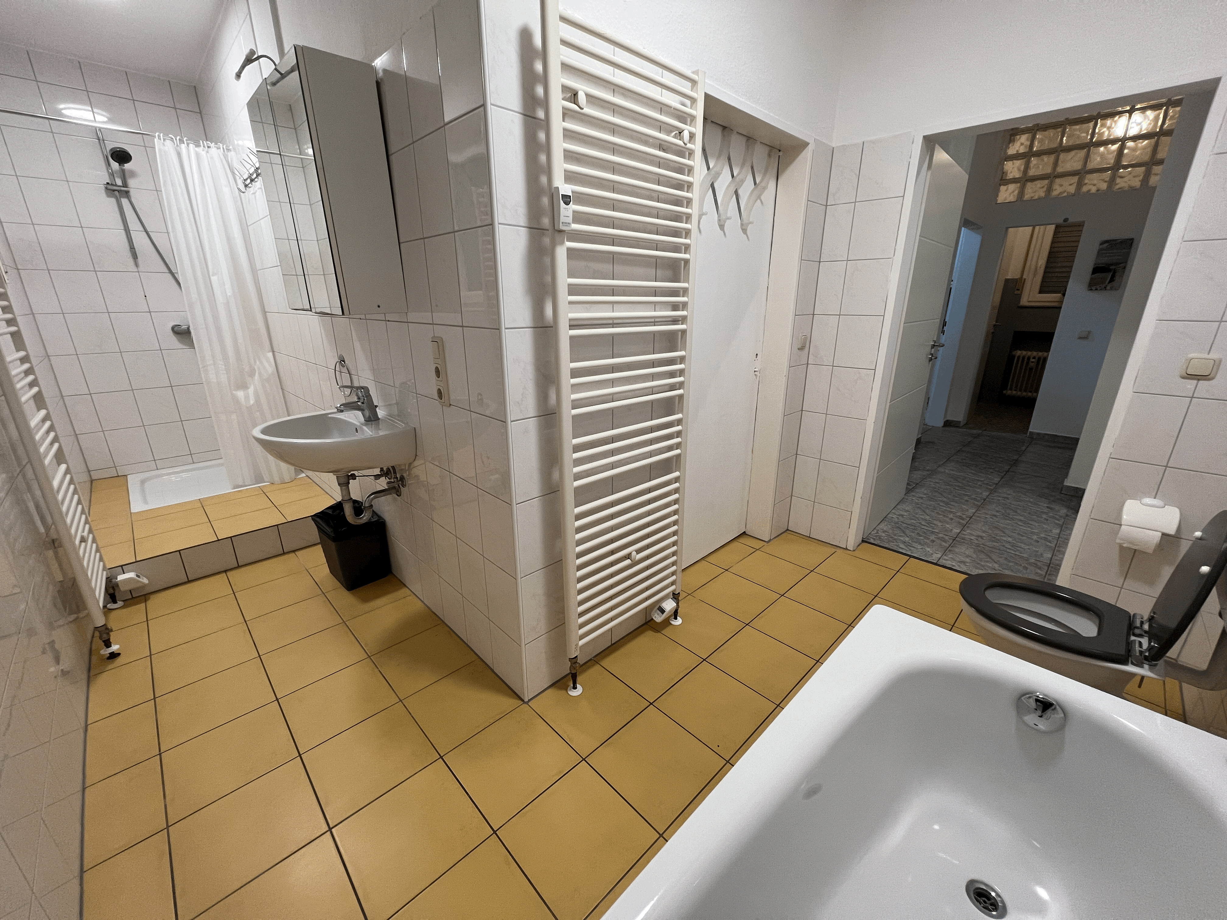 Monteurzimmer: 15 Monteur-Wohnungen, Paderborn