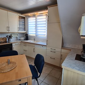 Monteurzimmer: Küche - Ruhige Wohnung mit großem Balkon