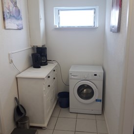 Monteurzimmer: Waschmaschine in Ferienwohnung Oppenheimer - Zimmer und Ferienwohnungen Spiess