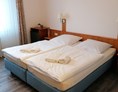 Monteurzimmer: Doppelbett / 2 Einzelbetten - Pension Landidylle