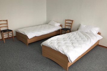 Monteurzimmer: Zwei-Bett-Zimmer - Pension Dreilinden