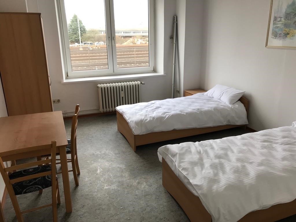 Monteurzimmer: Doppelzimmer mit zwei Einzelbetten - Pension Dreilinden