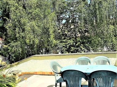 Monteurzimmer: Terrasse  v.  BU-Wohn-Obj- - 5-6 + 7-8 Bett-Monteur-Wohnungen, Mehrbettzimmer