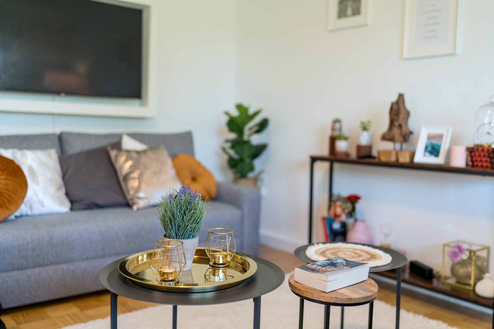 Monteurzimmer: Helle 70m² 2-Zimmer Wohnung nähe Salzburg