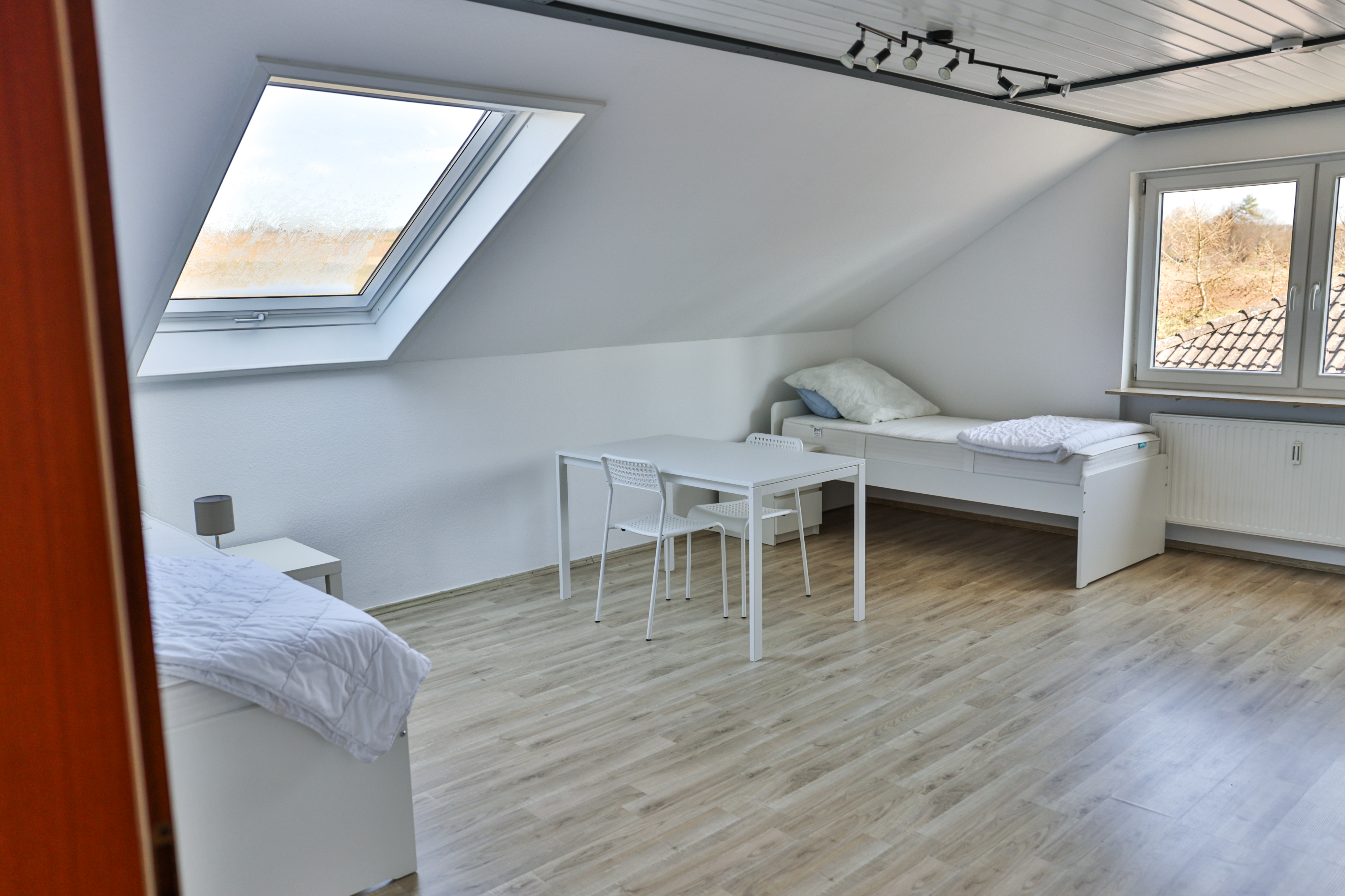 Monteurwohnung - Zimmertyp: Mehrbettzimmer - Heilbronn Heilbronn - Ferienwohnung Monteurwohnung Höger