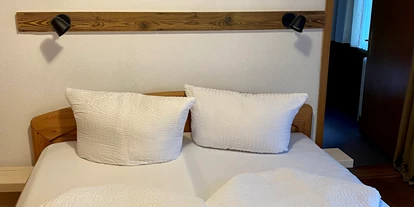 Monteurwohnung - Parkplatz: eigener Parkplatz vorhanden - Tiroler Oberland - Apart Larcher