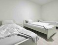 Monteurzimmer: Schlafzimmer - (SWF111) Komfortable Monteurwohnung / Übergangswohnung 