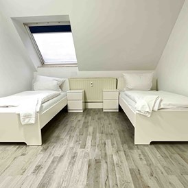 Monteurzimmer: Schlafzimmer - (SWF112) Gemütliche Monteurwohnung / Übergangswohnung 
