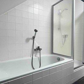 Monteurzimmer: Badezimmer - (SWF112) Gemütliche Monteurwohnung / Übergangswohnung 