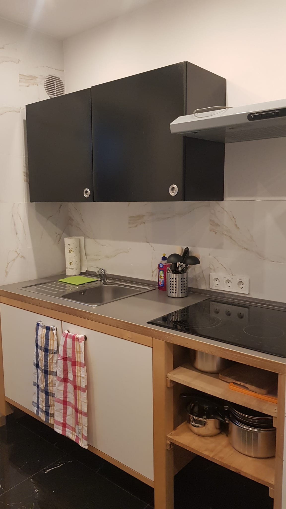 Monteurwohnung - Zimmertyp: Mehrbettzimmer - Niederrhein - 2-Zimmer-Monteurwohnung in Mönchengladbach