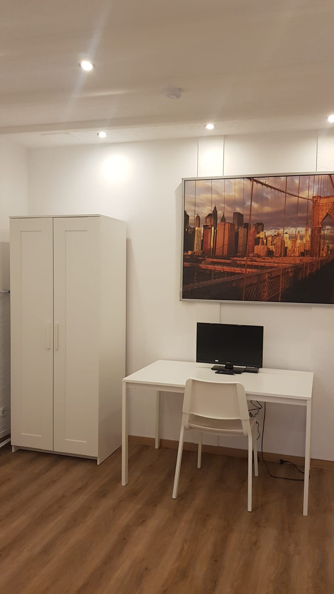 Monteurwohnung - Zimmertyp: Mehrbettzimmer - Niederrhein - 2-Zimmer-Monteurwohnung in Mönchengladbach