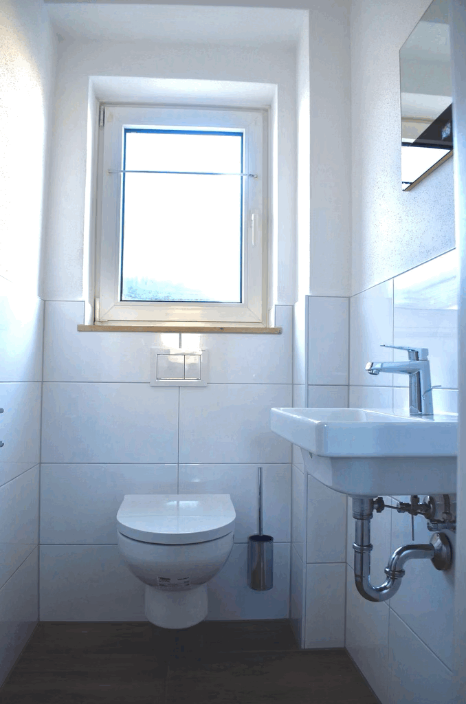 Monteurzimmer: Monteurvermietung Holzhäuer 