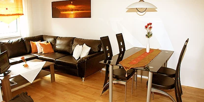 Monteurwohnung - Art der Unterkunft: Apartment - Kärnten - Wohn- und Esszimmer - Ferienwohnung-Appartment in Klagenfurt