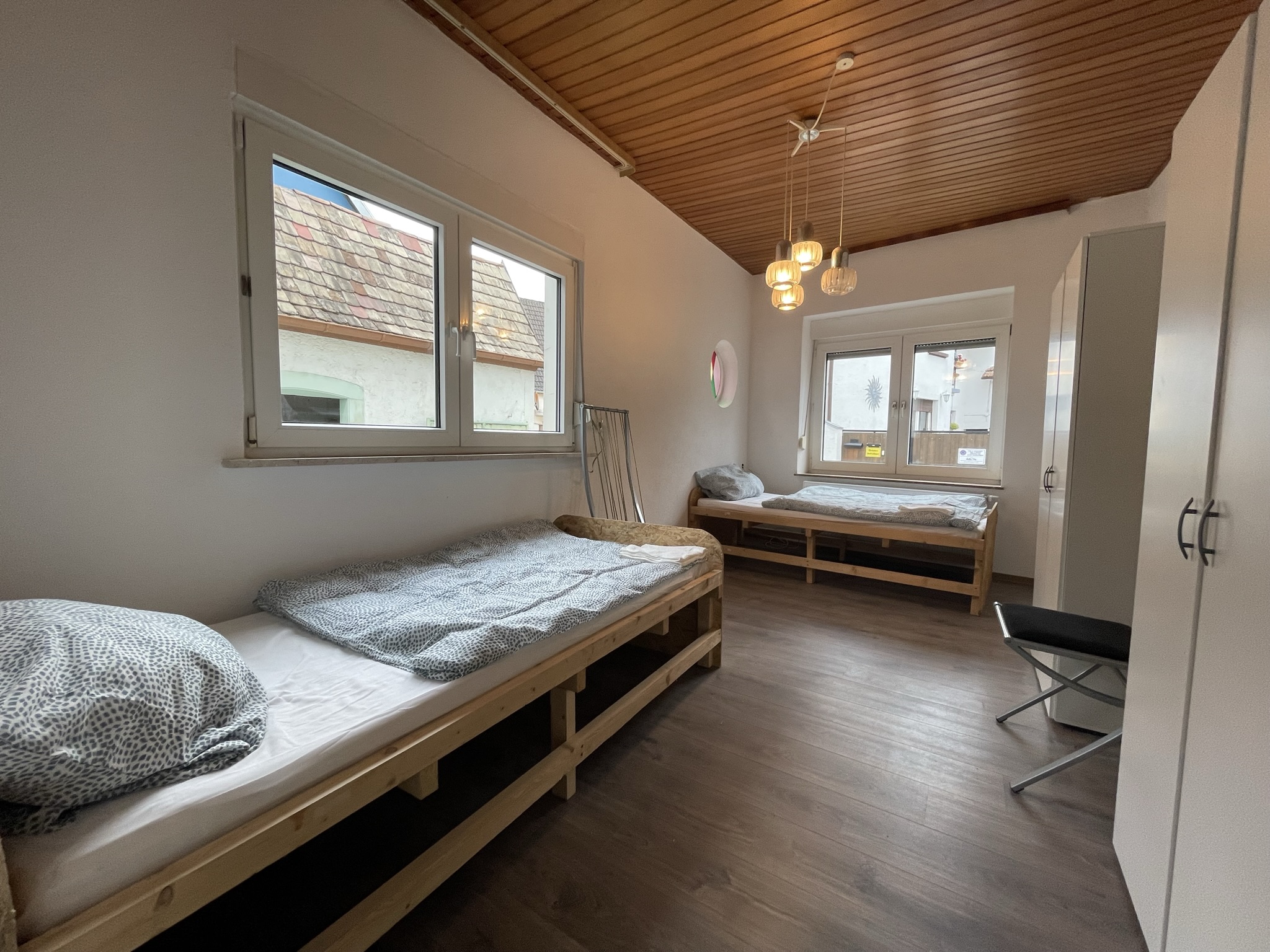 Monteurwohnung - PLZ 76149 (Deutschland) - Monteurzimmer vollausgestattet in Hördt !