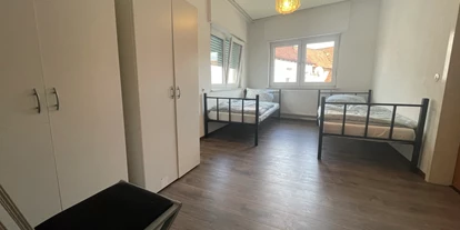 Monteurwohnung - PLZ 76137 (Deutschland) - Monteurzimmer vollausgestattet in Hördt !