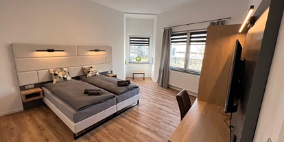 Monteurwohnung - Parkplatz: kostenlose Parkplätze in der Straße - Bremen-Umland - BASSWOOD ROOMS
