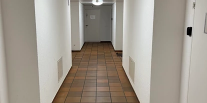 Monteurwohnung - Zimmertyp: Mehrbettzimmer - Bettenhausen - HoStel Self Check-In Solothurn