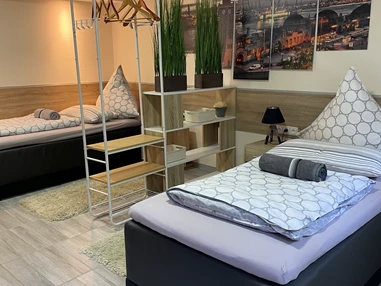 Monteurzimmer: Monteurzimmer und Ferienwohnungen „Monteurglück"