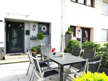 Monteurzimmer: Monteurzimmer und Ferienwohnungen „Monteurglück"