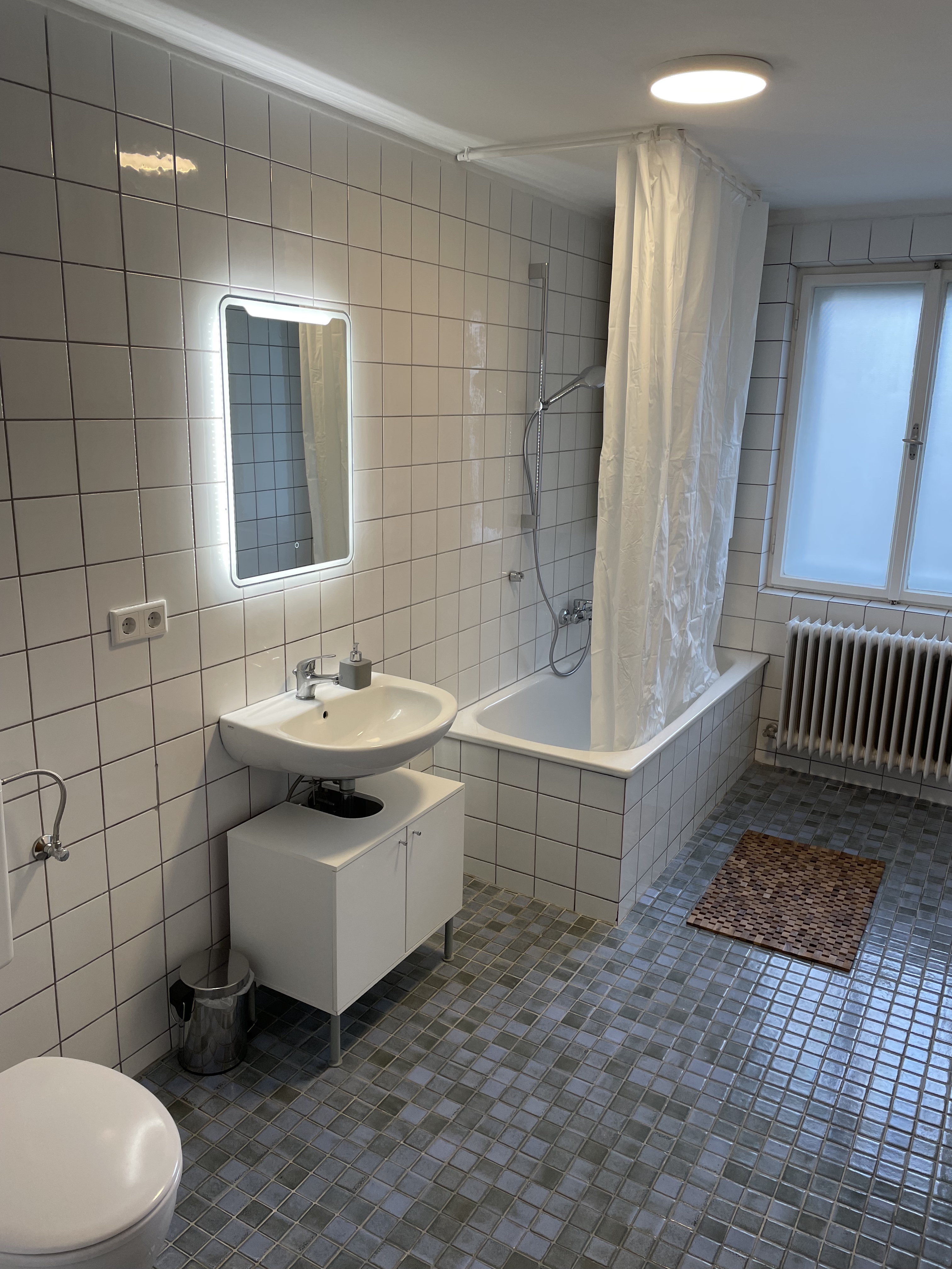 Monteurwohnung - Zimmertyp: Einzelzimmer - Oberösterreich - Badezimmer - Vorstadt Vöcklabruck