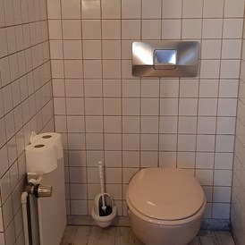 Monteurzimmer: Gäste WC erste Wohnung - Monteurzimmer Meckenheim